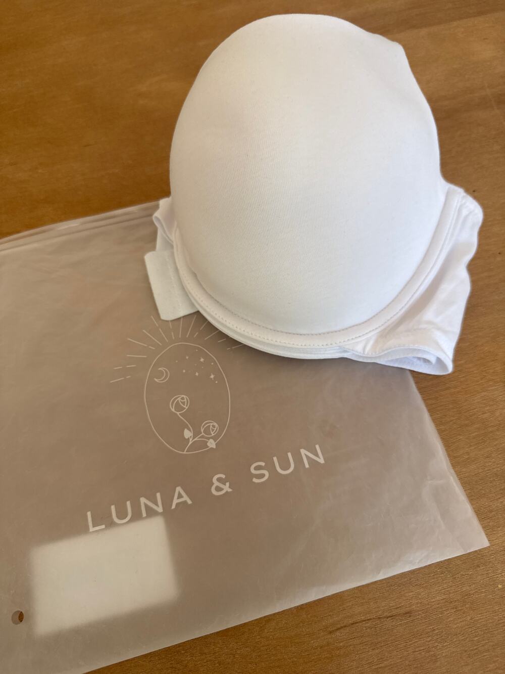 Luna & Sun 42C Women's Plus Size Soft White T-Shirt Wireless Bra